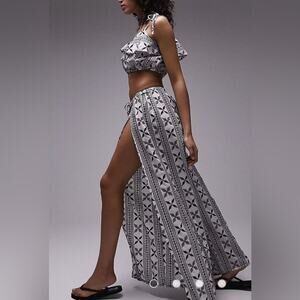 2 piece Set Off or On Shoulder Top & Waist Tie Open Leg Harem Pants Small